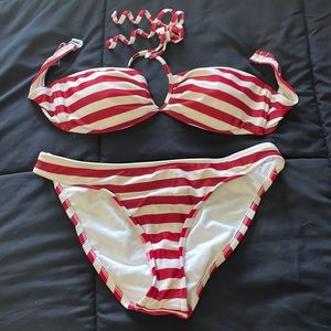 🍾 4 for $20 🍾 Xhilaration Bikini, Size Large, Good Condition, Stain (See Pics)
